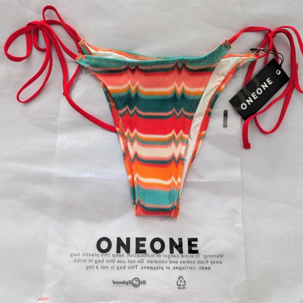 ONEONE SWIM - Ariel Milos  - M - CHEEKY FIT - Bottom ONLY - NWT